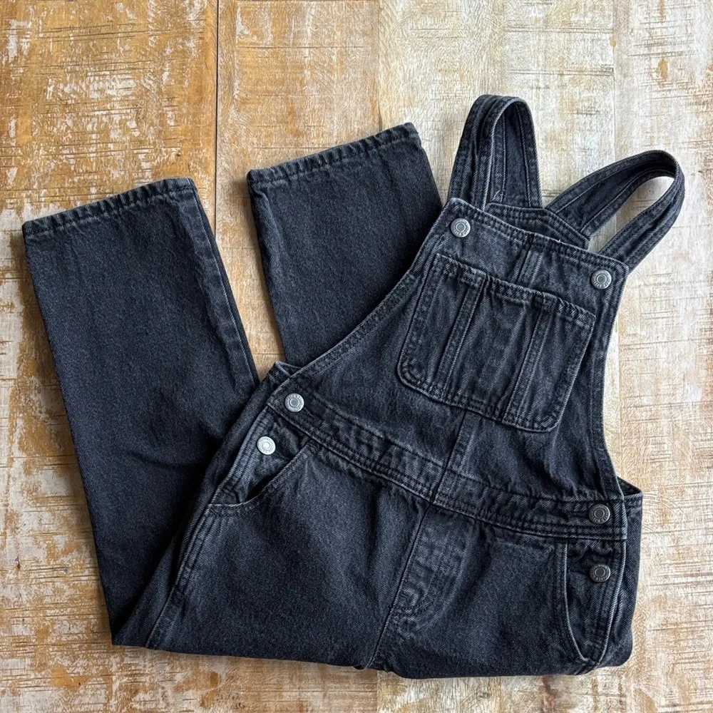 NWOT Old Navy Black Denim Overalls S(6/7)